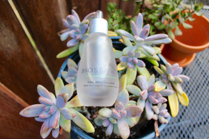 Facial oils to help improve dry&nbsp;skin